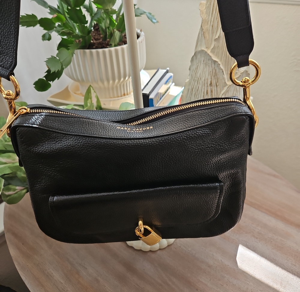 Marc Jacobs Black Leather Crossbody with Gold Hardware and Front Lock